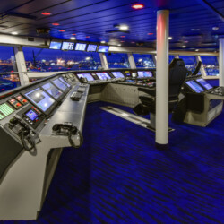 Quantum of the Sea, Bridges Consoles Bridges Consoles